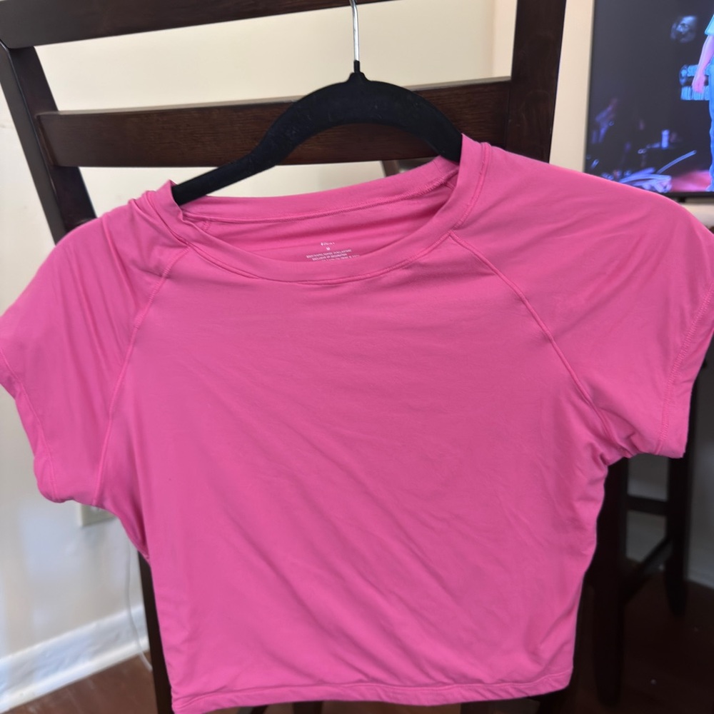 Women’s Bright Pink Crewneck Crop Top